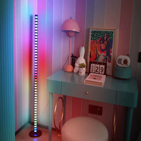 Lámpara de Pie Inteligente RGB con Control por Aplicación, Modo de Música Reactiva, Cambio de Color RGB, Ritmo Musical, para PC, Fiestas y Salas de Juego