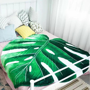 2023 Zhejiang Custom Name Fall Roll fles Cute Character Green Thick Heavy Sublimation Trow Leaf Blanket - Product Image 4