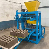 Machine à briques de ciment semi-automatique QT4-24, machine à fabriquer des blocs creux emboîtables, différents moules disponibles