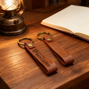 Correa Llavero de Cuero PU Duradero Personalizado con Logo Estampado en Caliente, Llavero de Muñeca Estilo Vintage y Sencillo - Product Image 3