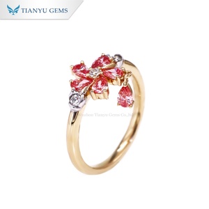 แหวนเพชรรูปดอกไม้ Tianyu Gems สีแดง ประดับเพชรแล็บ ชุบทอง 14K แบบหนามเตย สำหรับผู้หญิง แหวนแต่งงานสุดโรแมนติก - Product Image 2