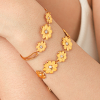 Bracelet en acier inoxydable plaqué or 18 carats avec petit diamant floral, bijoux polyvalents haut de gamme de luxe léger pour femme