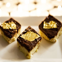 Feuilles de feuilles dorées comestibles 24k, 4x4 cm, de haute qualité pour décorations alimentaires, soins de la peau, pièces
