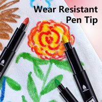 Marqueur textile 12 couleurs - Pointe ronde - Largeur d'écriture 6 mm - Kit de décoration textile - Utilisation permanente sur les vêtements - Pour les t-shirts et les sacs