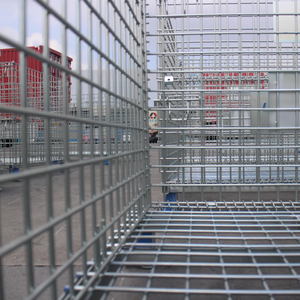 Soluzione di Stoccaggio ad Alta Densità: Gabbie Metalliche Impilabili |   Massimizza lo Spazio Verticale nell'Inventario Gestito (Lean Warehousing) - Product Image 2