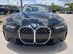 รถยนต์มือสอง ปี 2022 รุ่น 4 Series 430i Coupe 2 ประตู พวงมาลัยซ้าย เบาะหนัง กล้องมองหลัง ซันรูฟ ไฟหน้า LED รุ่นที่ 3 ถุงลมนิรภัย 8 จุด - Product Image 2