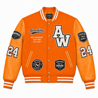 Veste universitaire orange personnalisée, fabricant OEM ODM, corps en laine, manches en cuir, plusieurs patchs, marque privée, vente en gros