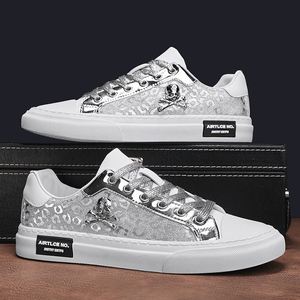 Chaussures tendance légères et décontractées à lacets en PU personnalisées pour l'été, l'automne et l'hiver - Product Image 4