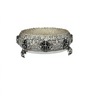 โถแก้วแกะสลักลายดอกไม้สวยงาม อาชตัลักชี 3 ขาช้าง - Product Image 1