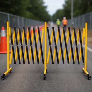 Barrière de sécurité mobile extensible en métal rétractable D0100HAXCL7 de 36 pouces avec roulettes pour le contrôle du trafic extérieur - Product Image 2