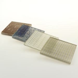 Bronce 6mm 8mm de malla de metal laminado con cable de <span class=keywords><strong>m2</strong></span> <span class=keywords><strong>precio</strong></span> para hotel de partición - Product Image 2