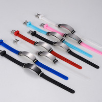 Bracelet en silicone et acier titane lumineux, tendance et brillant, pour couple, avec logo gravé au laser, personnalisable