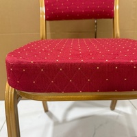 Chaises et tables de banquet modernes empilables en métal à dossier couronne pour hôtels et réceptions – Vente en gros à prix abordable