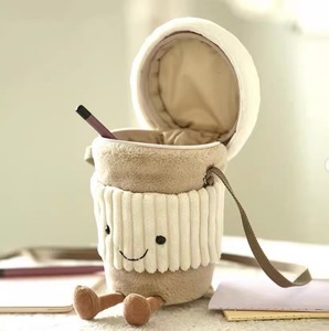 Đồ chơi nhồi bông siêu mềm kiểu Jellycat JC UK 1on1, hình thú xoăn, bánh sinh nhật chim cánh cụt, dành cho độ tuổi 14+ - Product Image 5