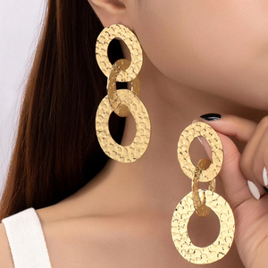 Trendy Gold Plated Drop Three Round Pendant Pendientes de joyería de moda a granel - Product Image 1