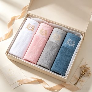 Set Regalo di <span class=keywords><strong>Asciugamani</strong></span> in <span class=keywords><strong>Cotone</strong></span> Multiuso per la Casa, <span class=keywords><strong>Asciugamani</strong></span> da Bagno in <span class=keywords><strong>Puro</strong></span> <span class=keywords><strong>Cotone</strong></span> Ricamati per Famiglia, Regalo di Natale - Product Image 1