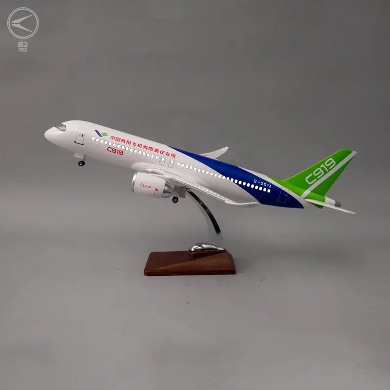 Custom Vliegtuig Model Comac C919 Size 47Cm Schaal 1/83 Met Led Licht En Landingsgestel