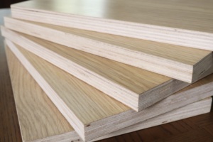 Panel de Madera Contrachapada Recubierta de Chapa, Superficie Plana Lijada, Doble Cara, Calidad Premium, Suministro de Fábrica - Product Image 3