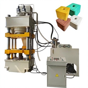 מכבש הידראולי בעל ארבע עמודות במשקל 500 טון עם מנוע סרוו לייצור לבני מלח לליקוק עבור בקר וצאן - Product Image 1