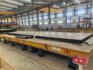 ماكينة صنع ألواح الخرسانة مسبقة الصب الأوتوماتيكية 2026 مع هيكل فولاذي داخلي للمنازل الجاهزة - Product Image 1