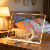 Veilleuse USB à brancher, tableau de messages en acrylique DIY, tableau de dessin réinscriptible pour enfants, effaçable par induction, 7 stylos colorés pour la maison des enfants