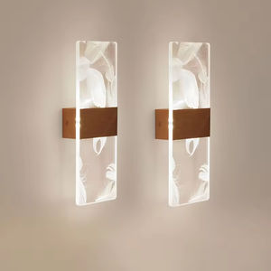 Applique murale LED moderne pour la maison et le bureau, lampe murale décorative créative en acrylique avec ruban, plume et libellule - Product Image 1