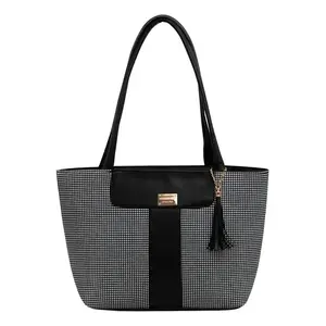 Bolso Cuadri para Mujer Fana Isadora, Bolso de Papel Blanco con Asas Planas y Cierre, Accesorios de Moda Veganos para Adultos - Product Image 4