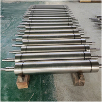 Tour CNC personnalisable de 1,5 m de long pour usinage de rouleaux de convoyeur, avec double mandrin de 95 mm et deux porte-outils à double extrémité