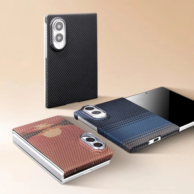 Fold 8 Wide Carbon Fiber Magnetic Wireless Charging Bumper Cover Luxury Solid Color Shockproof Anti-Fingerprint Phone Case