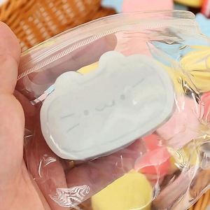 ของเล่นบีบคลายเครียด Taba Squishy น่ารัก ของเล่นบีบ TPR สำหรับเด็ก ขายดี ของเล่นรูปแมวชีสสุดคาวาอิ สำหรับคริสต์มาส - Product Image 4