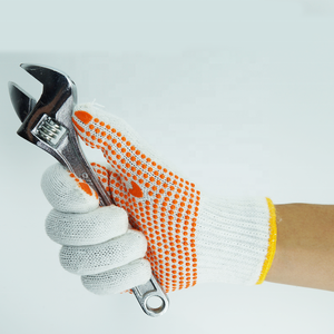<span class=keywords><strong>Gants</strong></span> de travail tricotés en <span class=keywords><strong>coton</strong></span> <span class=keywords><strong>blanc</strong></span> à pois blanchis et PVC de calibre 10 - Product Image 6