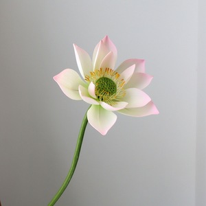 Morbida gomma artificiale loto ninfea Bouquet lavabile <span class=keywords><strong>fiori</strong></span> falsi per soggiorno decorazione per san valentino all'ingrosso - Product Image 6