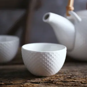 Venta al por mayor de cerámica personalizada a precio de fábrica Catering China Juego de tetera de lujo Etiopía juego de café y juegos de té