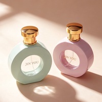 Flacon de parfum en verre de luxe OEM avec logo personnalisé, 50 ml, 100 ml, forme unique, vaporisateur fin, emballage cosmétique pour Cologne