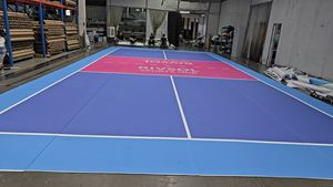<b>PVC</b> Indoor Sports Court Flooring 8mm Anti-Slip Purple Badminton Court <b>Tiles</b> - Product Image 3