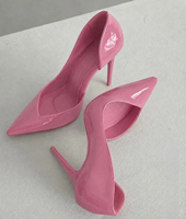 OEM/ODM Talons Aiguilles Luxus Slip-on Pumps mit Spitzer Zehenpartie und Seitlichem Hohldesign aus Lackleder für Damen mit Hohem Absatz