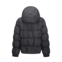 Nouvelle conception de veste matelassée d'hiver pour femmes, de haute qualité, personnalisée, à capuche, réversible, en nylon, avec logo et boutons