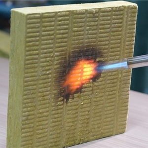 Le panneau de laine de roche pour l'<span class=keywords><strong>isolation</strong></span> externe de mur <span class=keywords><strong>des</strong></span> bâtiments résidentiels peut être composé avec de divers matériaux. - Product Image 2