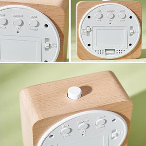 Horloge murale LED en bois avec logo personnalisé, fonction snooze, bouton de retour, numérique, 12/24 heures, intelligente, changement de couleur, décoration de chambre, bureau, maison, cadeau - Product Image 3