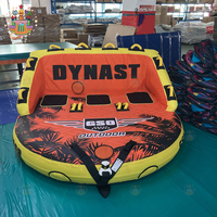 Bateau gonflable tractable Nova RIOT 4P pour sports nautiques, 3-4 personnes, positions assises ou accroupies, qualité commerciale robuste