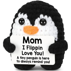 Peluche pingouin au crochet, mignonne et émotionnelle, cadeau pingouin positif avec carte <span class=keywords><strong>de</strong></span> citation, ornement <span class=keywords><strong>de</strong></span> bureau amusant, jouet amigurumi tricoté - Product Image 2