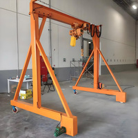 Grue de cour compacte télécommandée sans rail de 2 tonnes avec structure de pont, palan électrique et roulement à engrenages, hauteur de levage 8 m