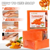 Savon éclaircissant et nettoyant rapide OEM fait main au curcuma, correcteur de taches sombres sur les jointures, savon en barre blanchissant à l'acide kojique pour tous types de peau