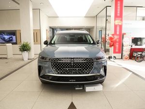 SUV <span class=keywords><strong>2</strong></span>.0T 261HP L4 4 roues motrices <span class=keywords><strong>Lincoln</strong></span> Nautilus 2025 <span class=keywords><strong>2</strong></span>.0T AWD Édition Premier <span class=keywords><strong>Plus</strong></span> pour une conduite polyvalente - Product Image 6