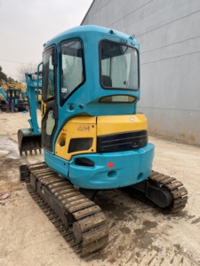 รถขุดคูโบต้า kx135 ปี 2023 ชั่วโมงการทำงานต่ำ ใช้แล้ว เครื่องยนต์ 3.5 ตัน ความจุบุ้งกี๋ 0.175 ลูกบาศก์เมตร สำหรับงานก่อสร้าง ขุดดิน เคลื่อนย้ายดิน - Product Image 3
