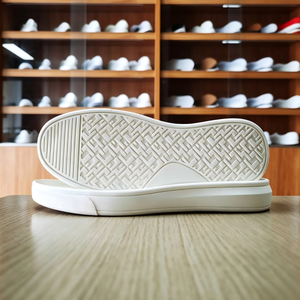 Suela de Zapato de Espuma EVA Ligera y Personalizada a Precio de Fábrica, Antideslizante y Absorbente de Impactos, para Zapatillas y Zapatos Casuales - Product Image 3