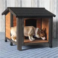2024 Produit tendance différentes tailles sur la porte isolation thermique étanche à la pluie et maison de villa de chien en bois massif de luxe moderne ventilé