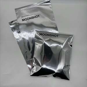 Bolsa de Envío Metálica Plateada con Logotipo Personalizado, Tira Autoadhesiva, Bolsa de Correo de Papel de Aluminio y Poliéster para Ropa - Product Image 4