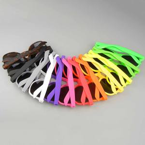 Venta al por mayor gafas de sol unisex UV400 CE aprobado diseñador verde/amarillo/púrpura logotipo personalizado negro plástico rojo PC azul fluorescente - Product Image 6