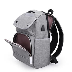 Mochila Moderna Personalizada para Hombre con Carga USB, Mochila Multifuncional de Negocios Oxford, Cierre de Mochila Suave - Product Image 5